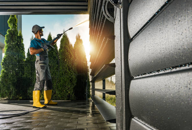 Animal Enclosure Cleaning in Big Lake, TX